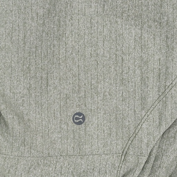 Lot 3 Mens Athletic T-Shirts Lululemon RHONE CUTS Blue Green Black M Short Sleev - Picture 8 of 14